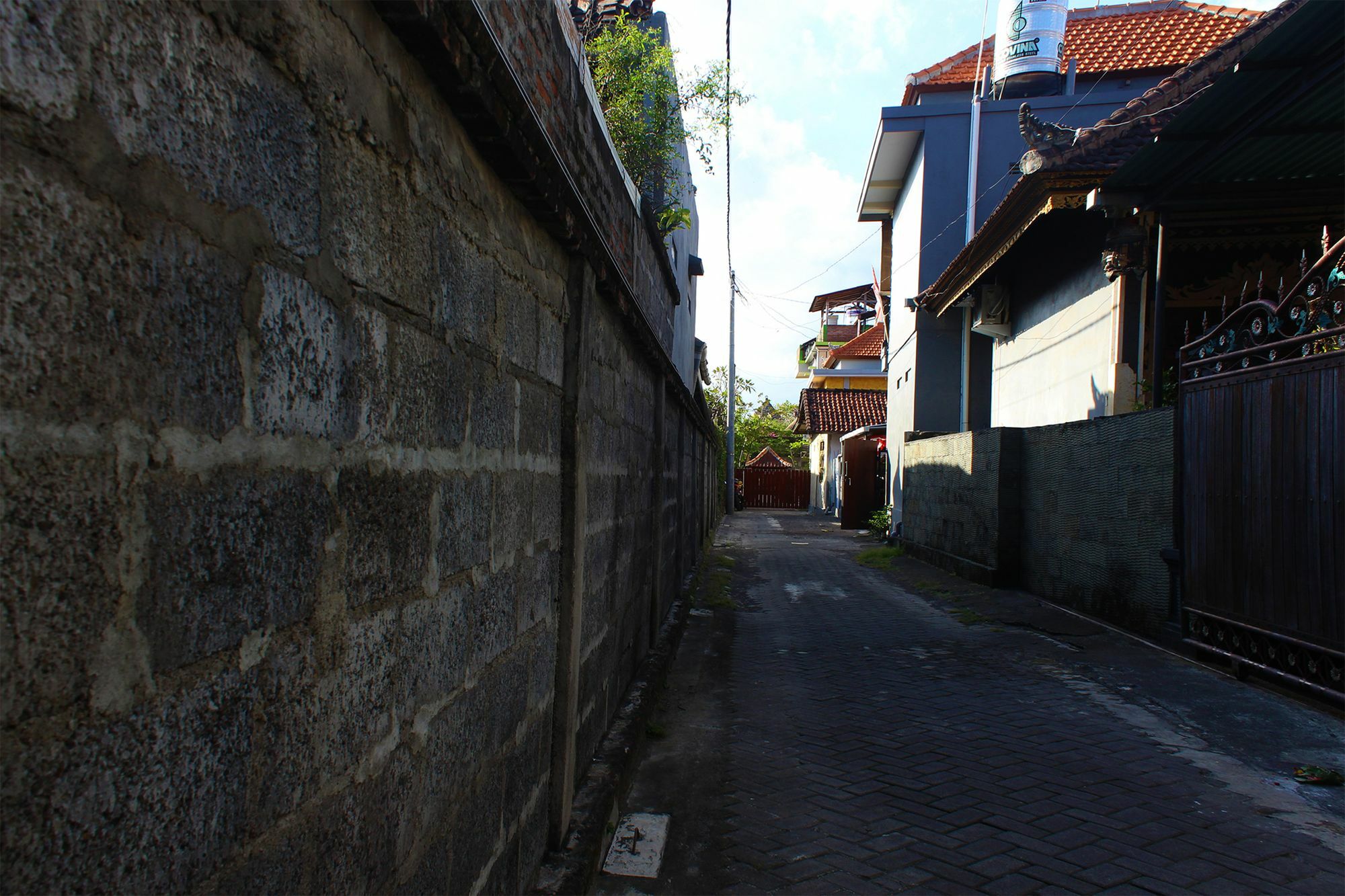 Cr Tris Rooms Seminyak المظهر الخارجي الصورة