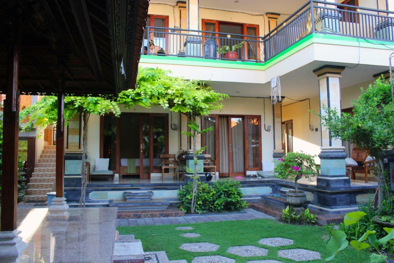 Cr Tris Rooms Seminyak المظهر الخارجي الصورة
